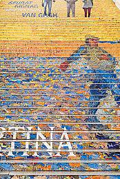 荒诞风格肉鸽幸存者FPS《吸血鬼猎人》发布更新